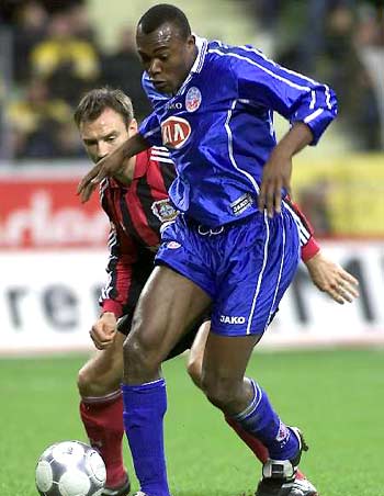 文首秀不仅 文首秀不仅